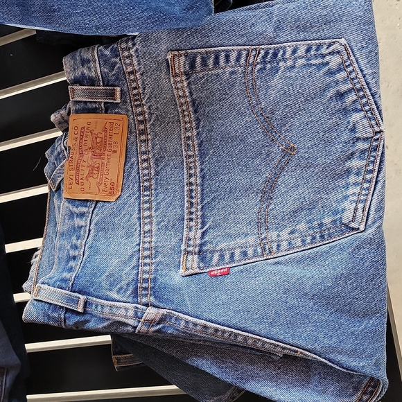 Men's 38x32 550 Levi Jeans - Picture 2 of 5